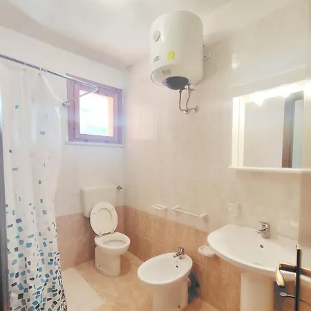 Villaggio White Star بيبيوني